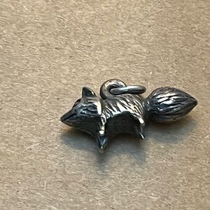 Fox James Avery charm retired 1st release